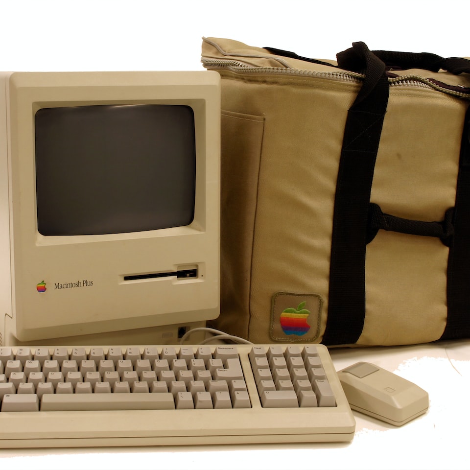 Apple iPhone Card - obrazek 1