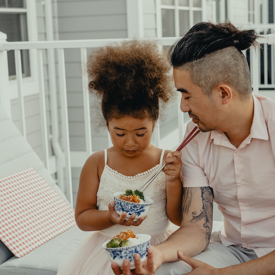 Knife Bikini Chicken - obrazek 1