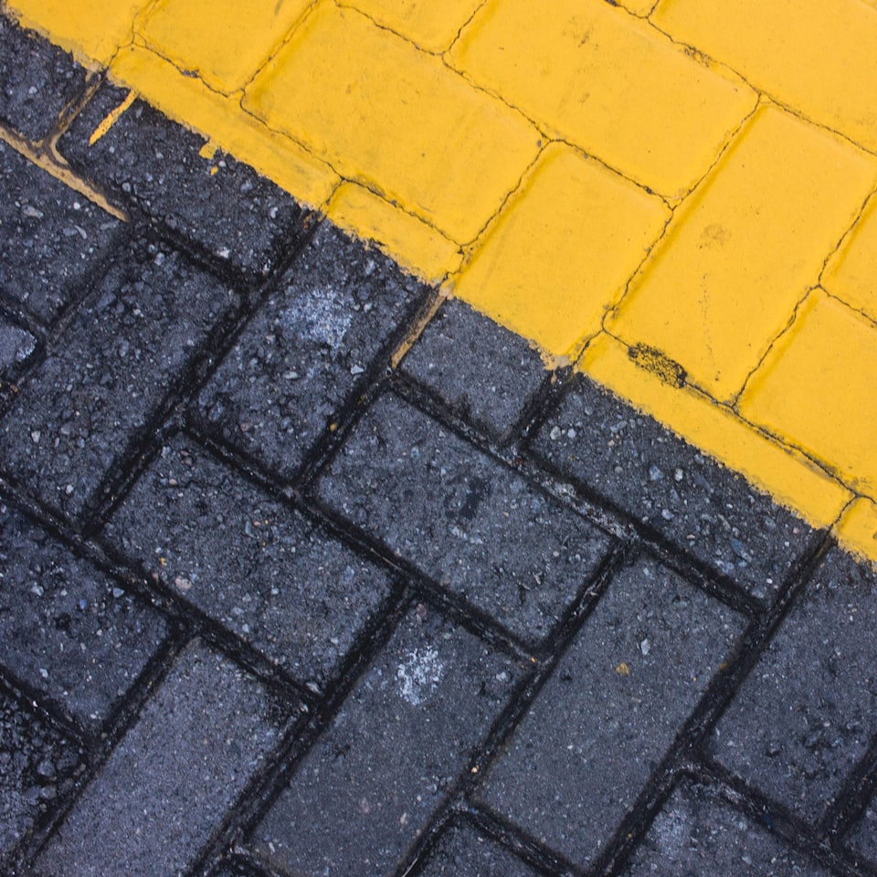 Yellow Gel Sword - obrazek 1